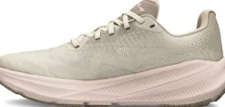 Altra Women's Experience Flow 3 Tan