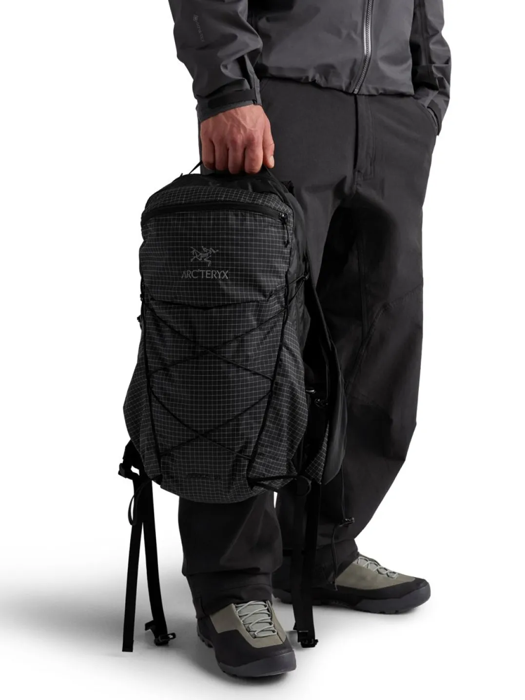 Arc'teryx Aerios 18 Backpack Black