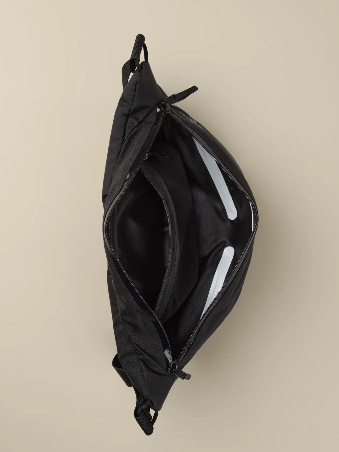 Arc'teryx Axios 4 Crossbody Black