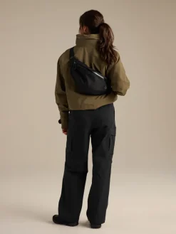 Arc'teryx Axios 4 Crossbody Black