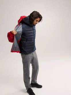 Arc'teryx Men's Cerium Hoody Black Sapphire