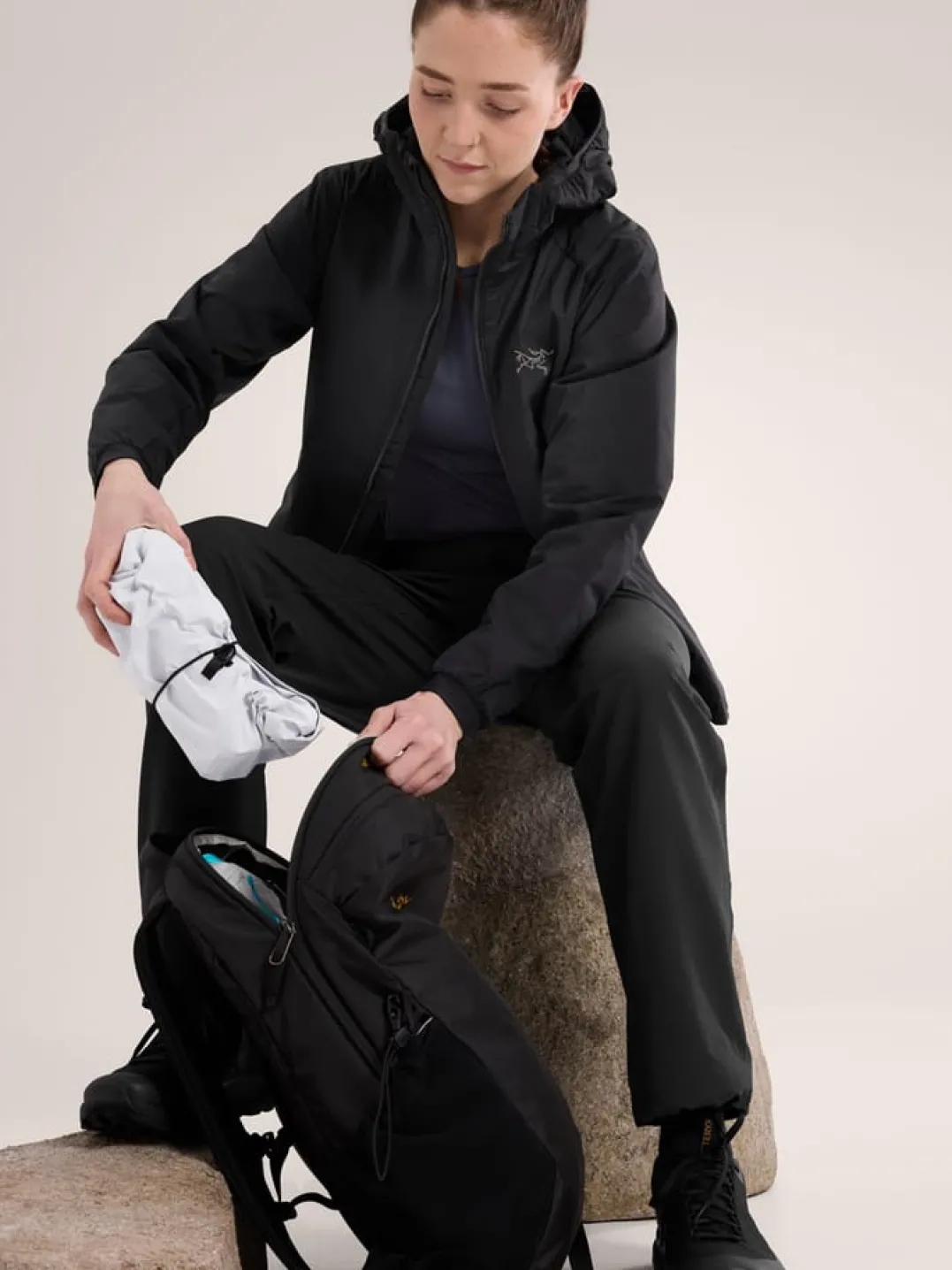 Arc'teryx Women's Atom Hoody Black