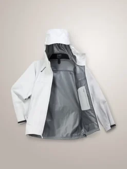 Arc'teryx Women's Beta SL Jacket Solitude