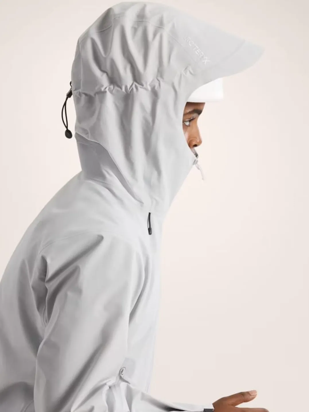 Arc'teryx Women's Beta SL Jacket Solitude