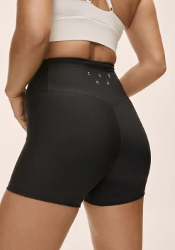 Casall Ultra High Waist Hot Pant Black