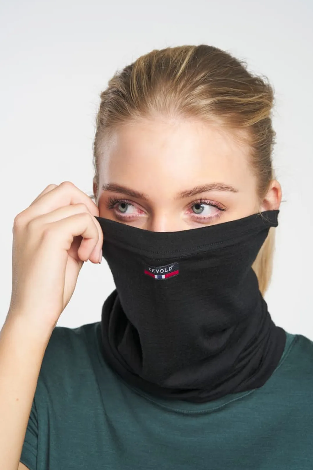 Devold Breeze Merino 150 Headover Black