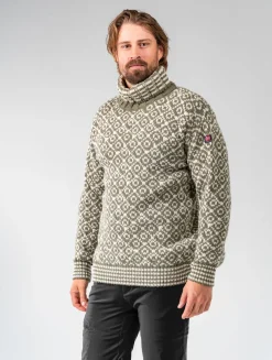 Devold Unisex Svalbard Sweater High Neck Olive/Offwhite
