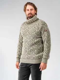 Devold Unisex Svalbard Sweater High Neck Olive/Offwhite