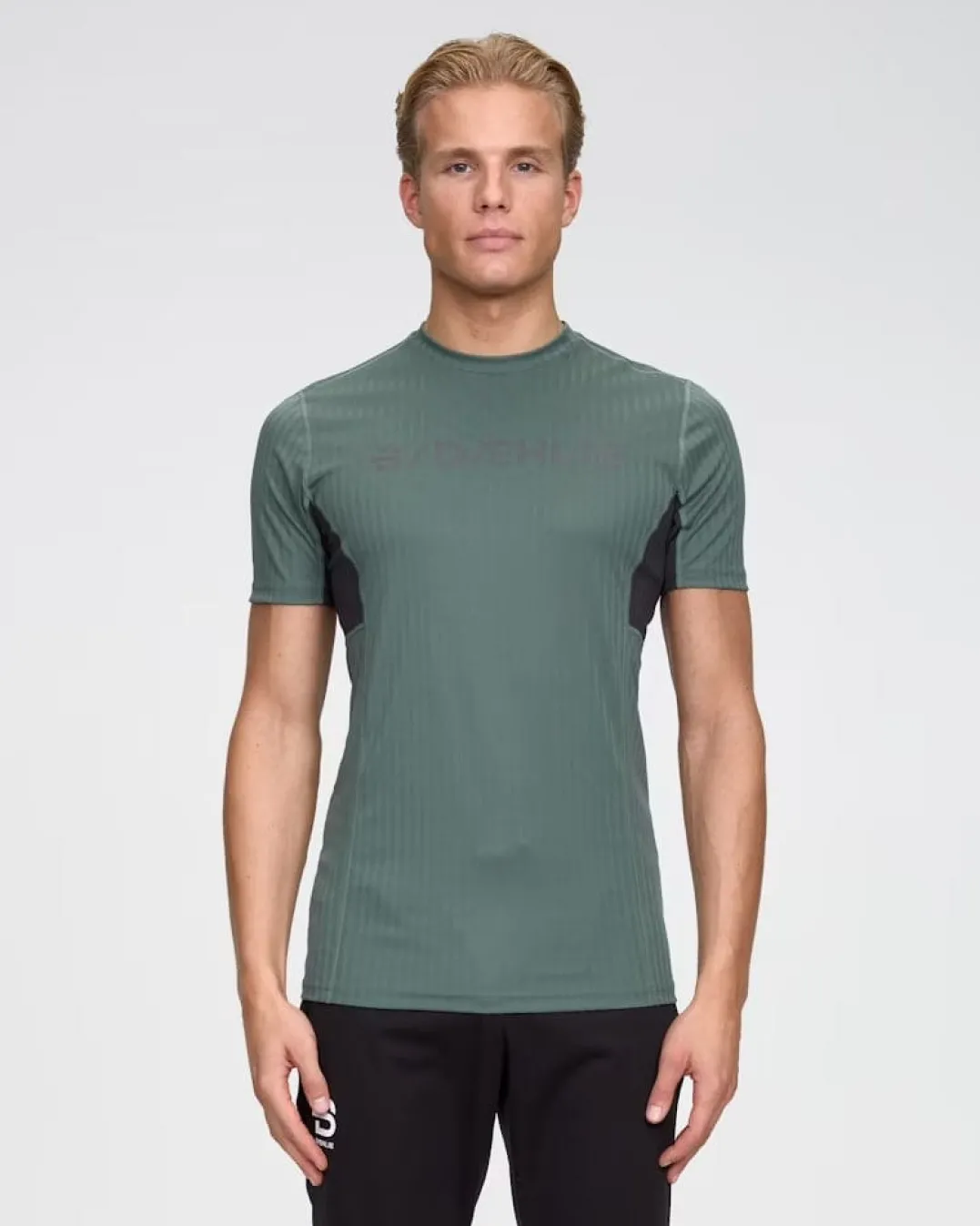 Dæhlie Training Tech T-Shirt Dark Forest