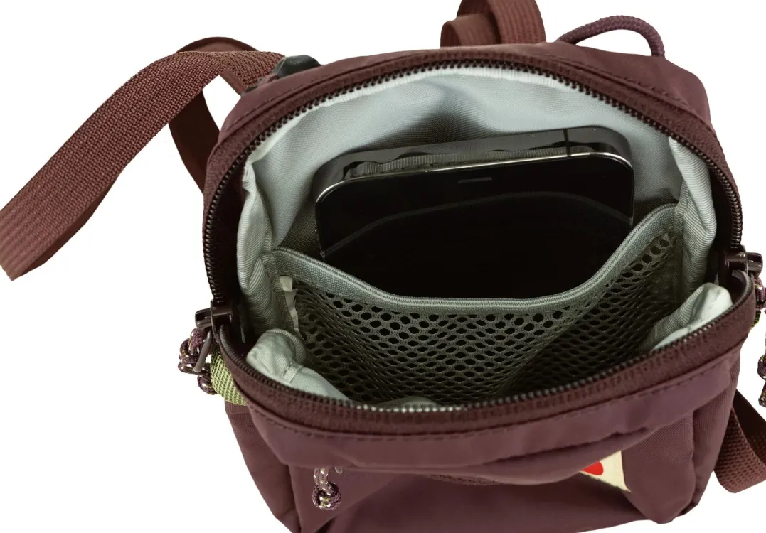 Fjällräven High Coast Pocket Blackberry