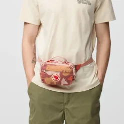 Fjällräven Kånken Graphics Hip Pack Chalkrose-hidden Animals