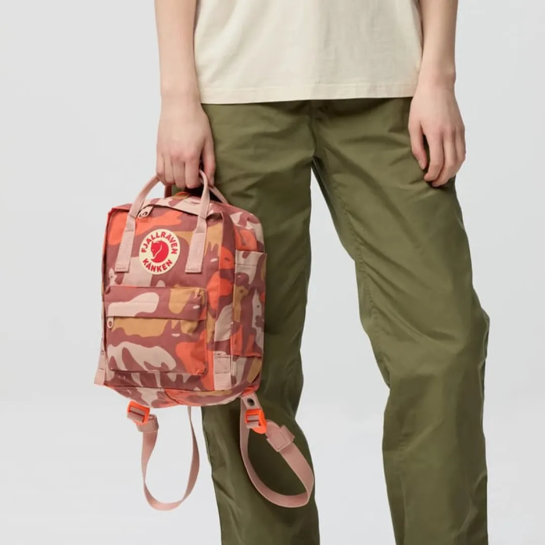 Fjällräven Kånken Graphics Mini Nimbus Blue-hidden Animals