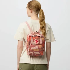 Fjällräven Kånken Graphics Mini Nimbus Blue-hidden Animals