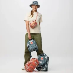 Fjällräven Kånken Graphics Mini Nimbus Blue-hidden Animals