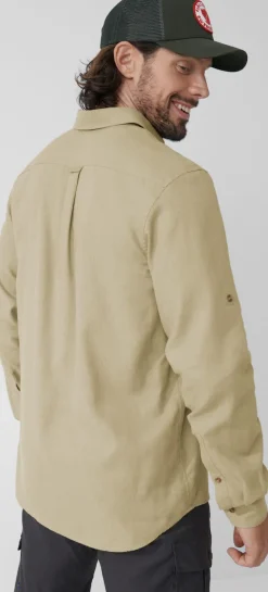 Fjällräven Men's Övik Travel Long Sleeved Shirt Sand Stone