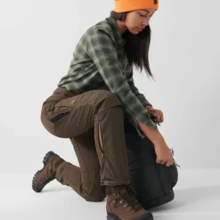 Fjällräven Women's Forest Hybrid Trousers Deep Forest