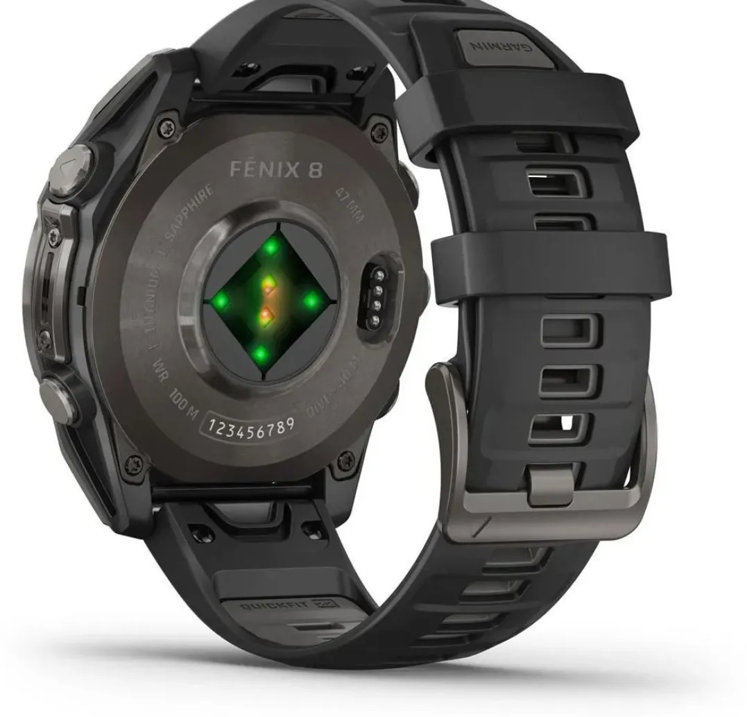 Garmin Fenix 8 Amoled 47mm, Sapphire Carbon Gray DLC Titanium - Black/Pebble Grey Silicone Strap
