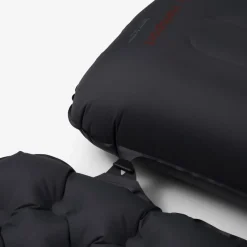 Helsport Explorer Air Pillow Dark Shadow / Ruby Red