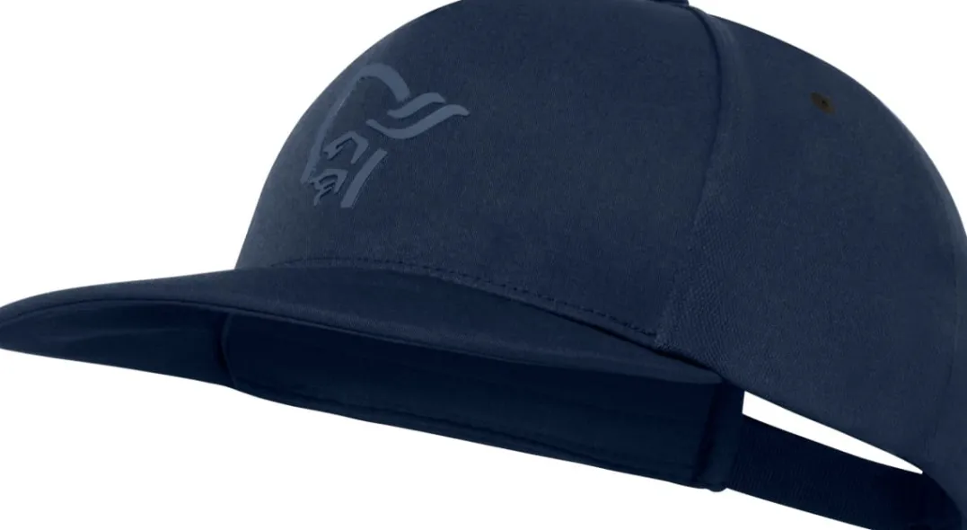 .he{margin-bottom:16px}Norrøna /29 Trucker Tech Cap Indigo Night