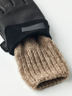 Hestra Tiril Black