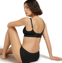 Icebreaker Women Merino Queens Clasp Bra Black