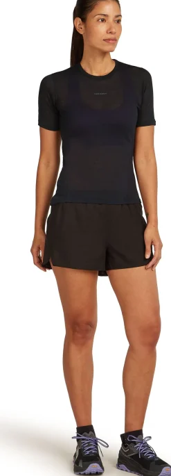 Icebreaker Women's Merino 75 Cool-Lite Featherlight Shortsleeve Crewe Black