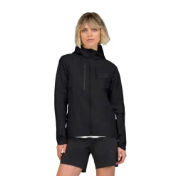 .ic{margin-bottom:16px}Norrøna Senja Gore-Tex Jacket W'S Caviar