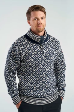 .i8{margin-bottom:16px}Devold Unisex Svalbard Wool Zip NeckNight