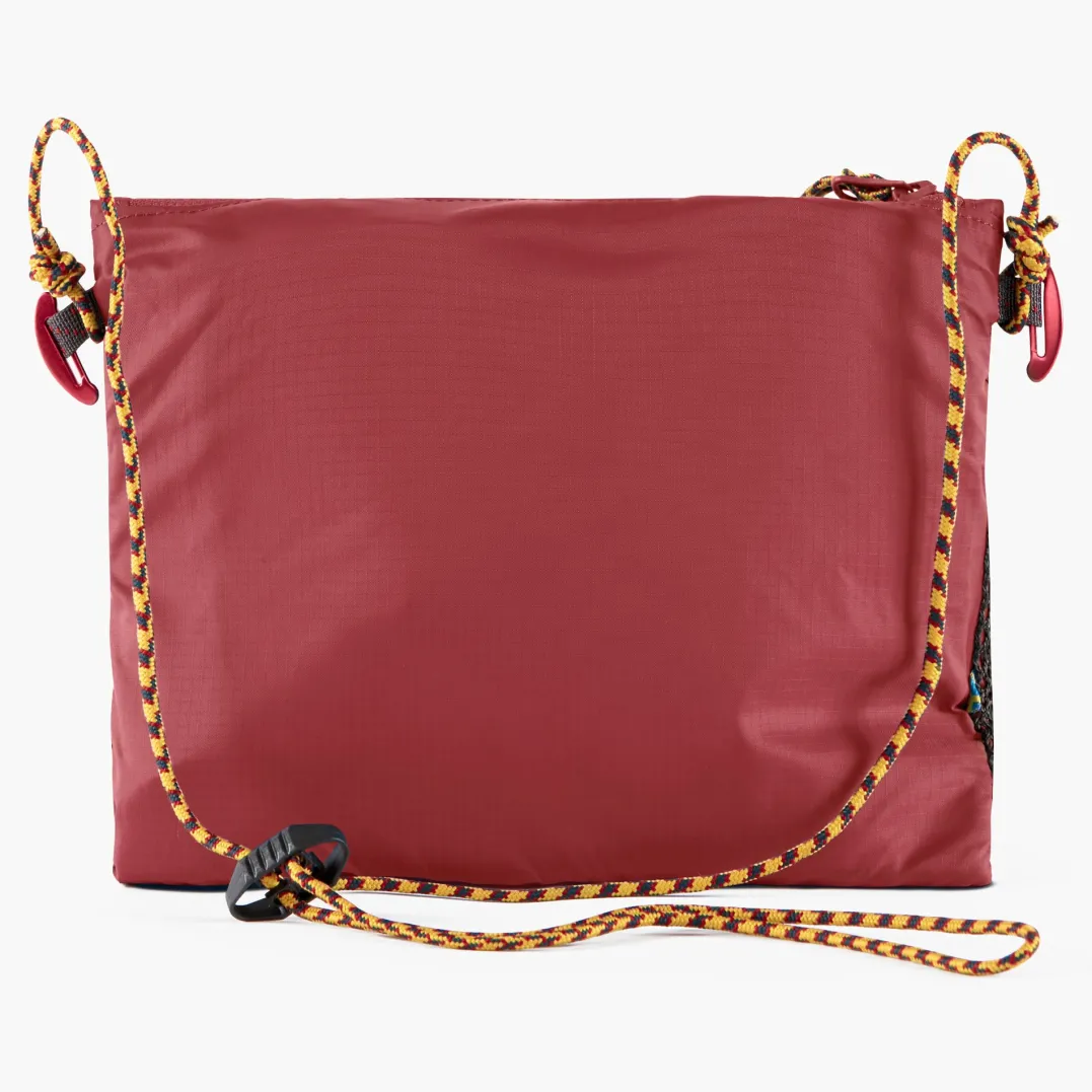 .iz{margin-bottom:16px}Klättermusen Algir Accessory Bag Medium Burnt Russet