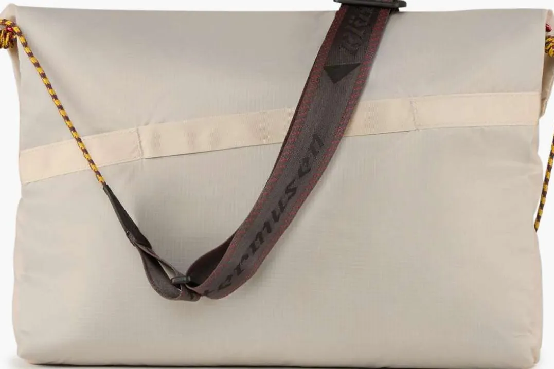 Klättermusen Grid Messenger Bag Putty Grey