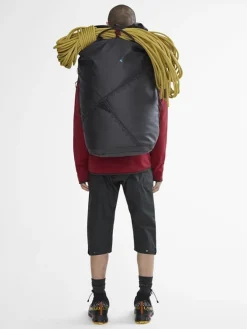 Klättermusen Ydalir Duffelbag 80L Raven
