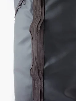 Klättermusen Ydalir Duffelbag 80L Raven