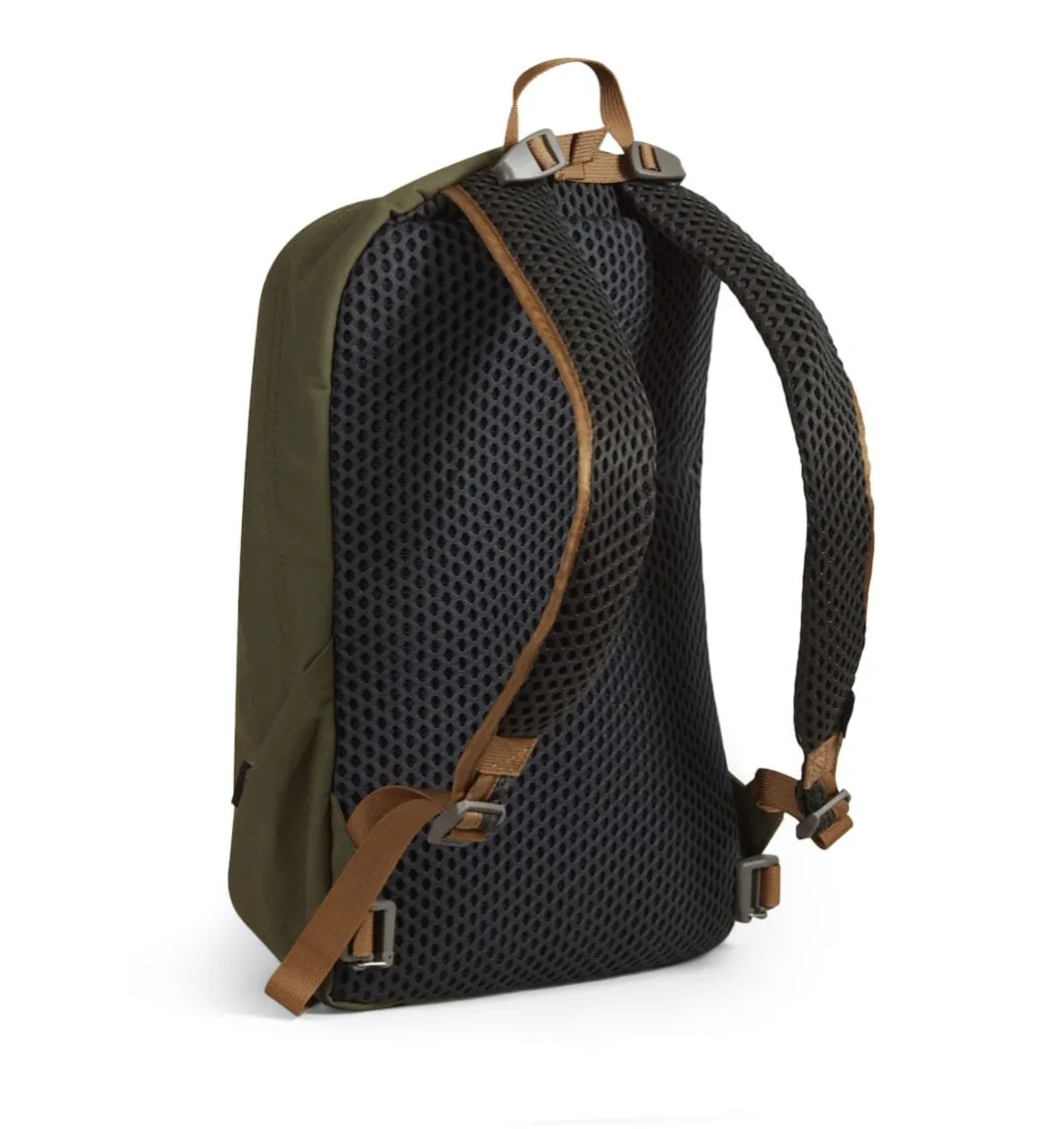 Lundhags Core Saruk Zip 10 L Forest Green