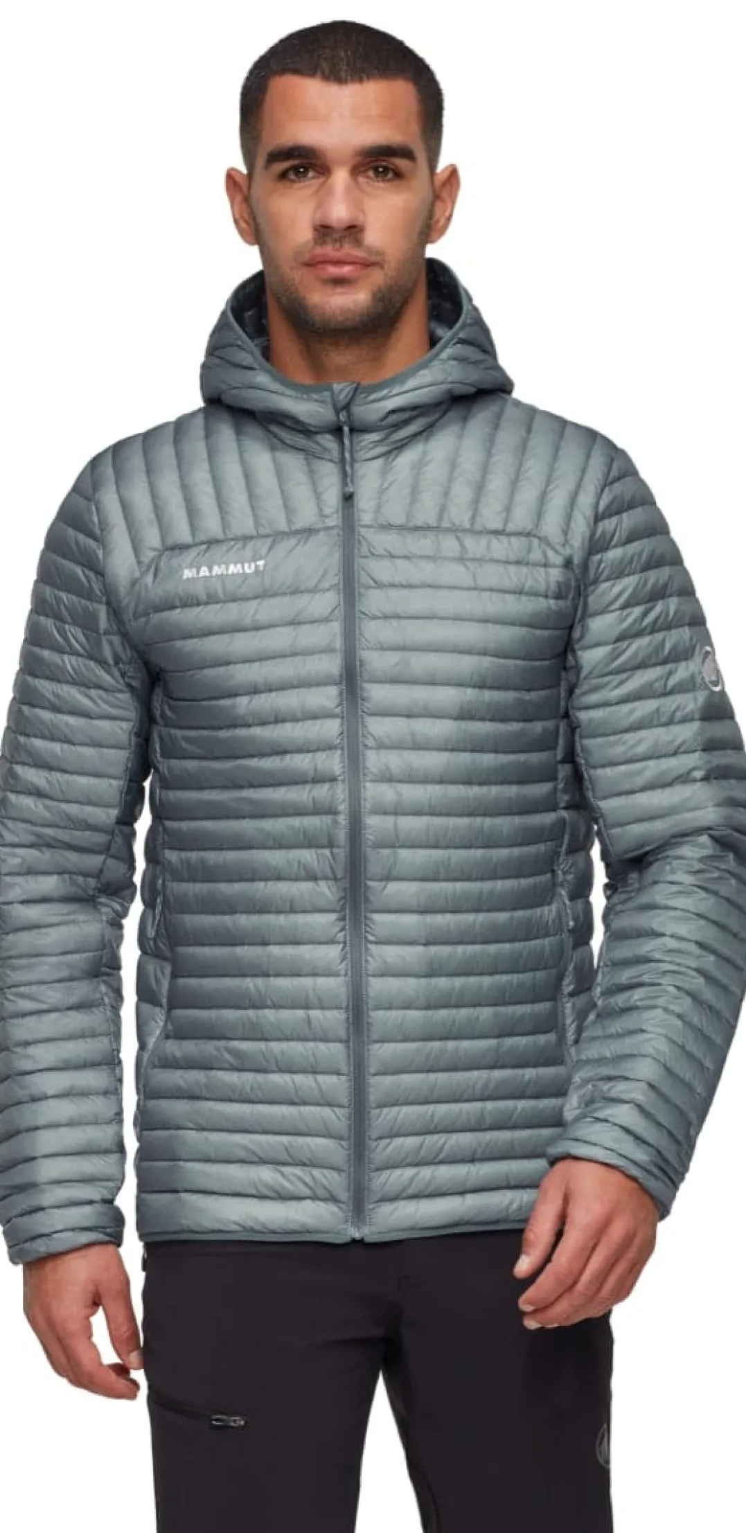 Mammut Broad Peak Light In Hooded Jacket Men Strata