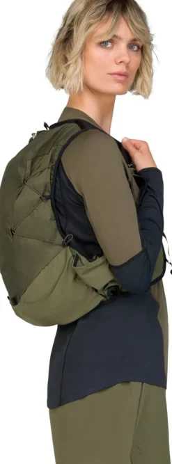 Norrøna Senja Econyl70 15L Pack Olive Night