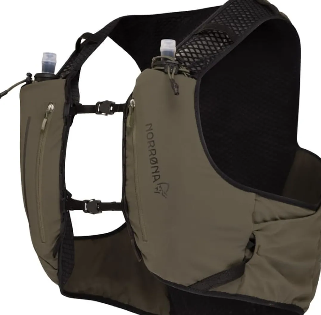 Norrøna Senja Econyl70 7l Pack Olive Night