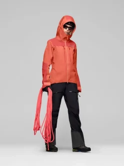Norrøna Trollveggen Gore-Tex Pro Light Jacket W'S Deep Sea Coral/baked Apple