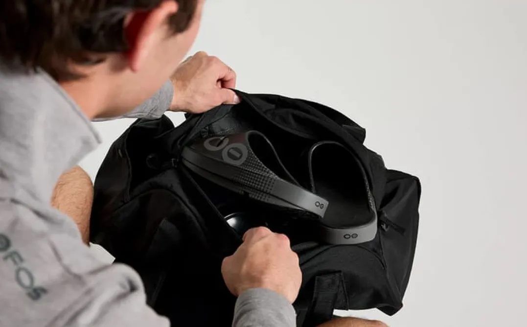 OOFOS OOahh Sport Slide Black Matrix