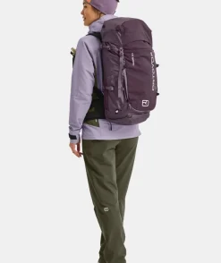 Ortovox Traverse 38 S Wild Berry