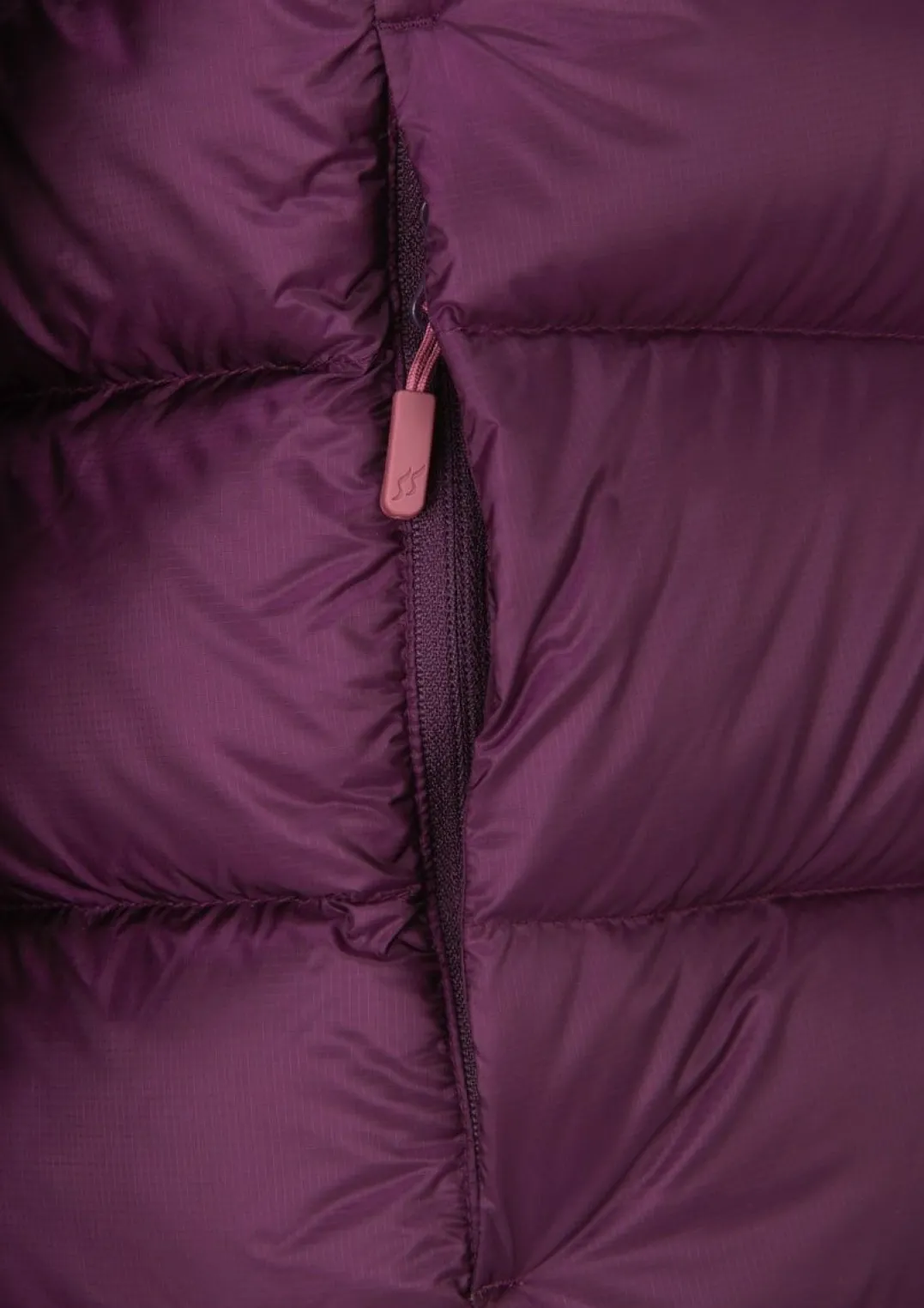 Rab Women's Axion Pro Down Jacket Eggplant