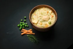 Real Turmat Laks Med Pasta Og Fløtesaus 500g
