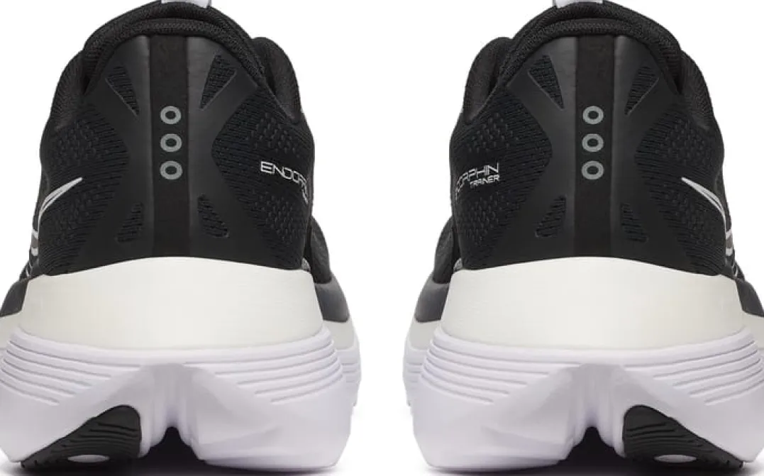 Saucony Women's Endorphin Trainer Black/white