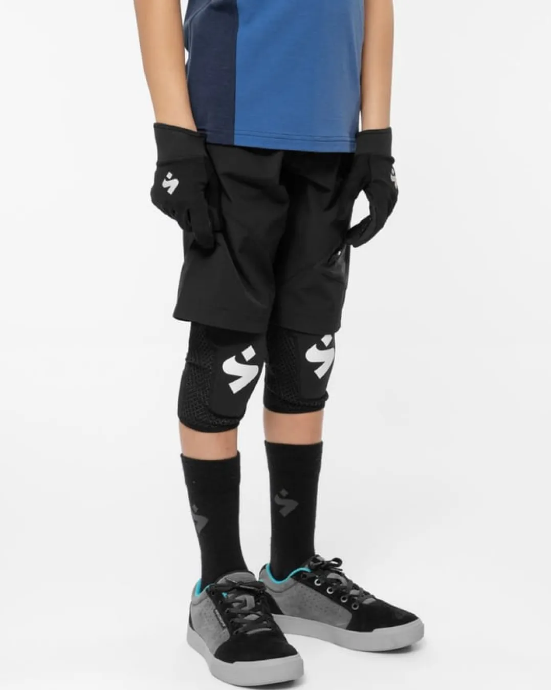 Sweet Protection Hunter Shorts Jr Black