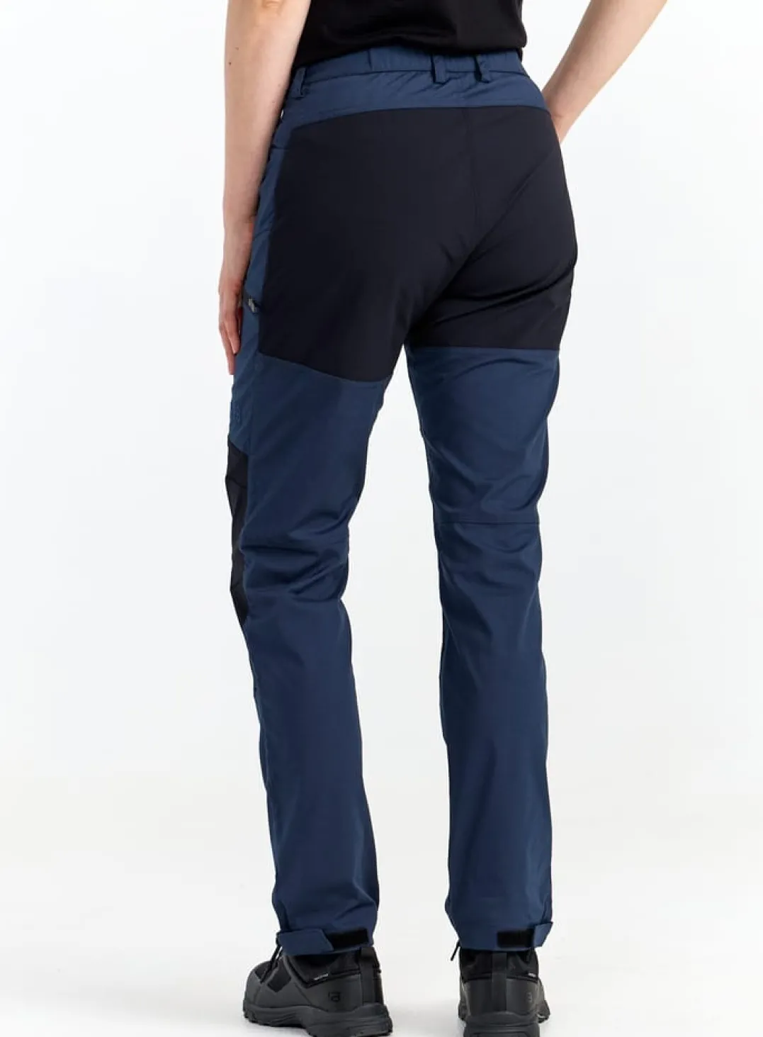 Urberg Women's Bjona Hiking Pants Black Beauty