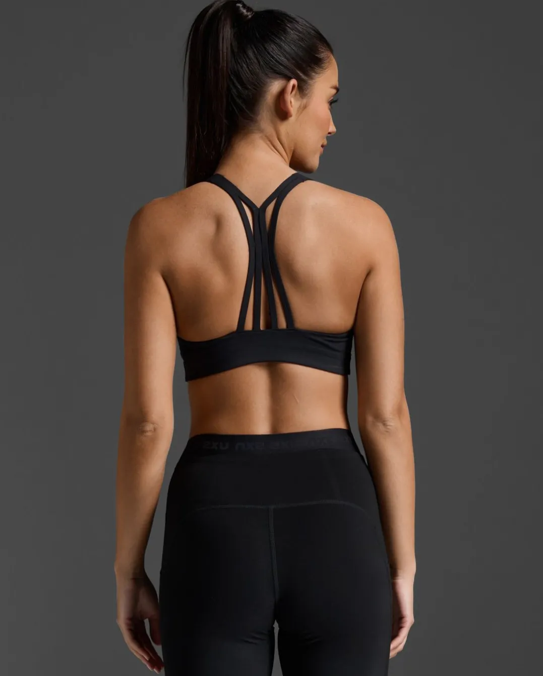 2XU Form Strappy Bra Black/black