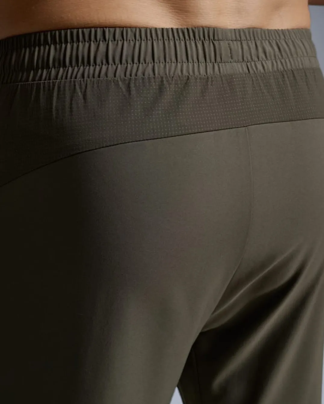 2XU Men'S Aero Woven Jogger Flint/black Reflective