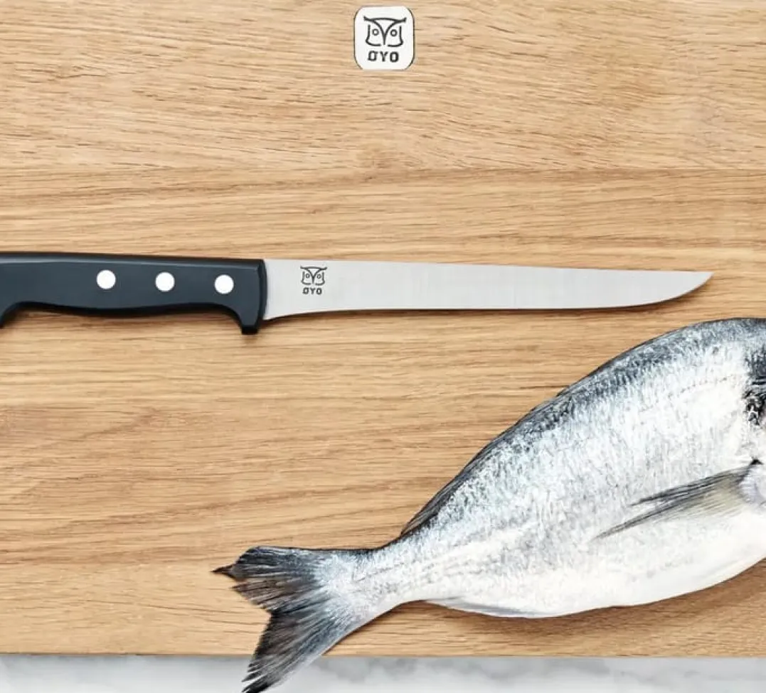 Øyo Budalen Filetkniv Sort Skaft, 17,5cm